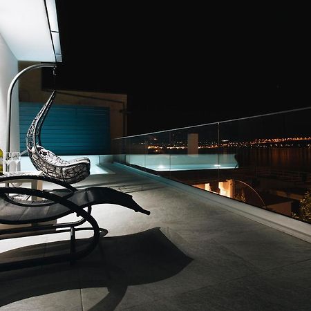 Villa Magna - Seaside Villa With Pool And Sauna تروغير المظهر الخارجي الصورة